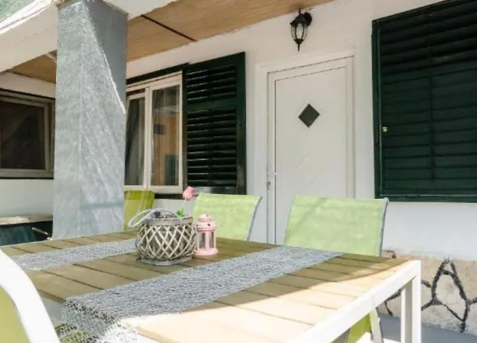 Toni & Sara Appartement Vodice